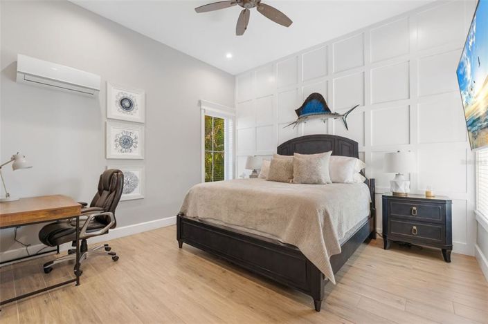 Image No.27-5 Bed Property for sale