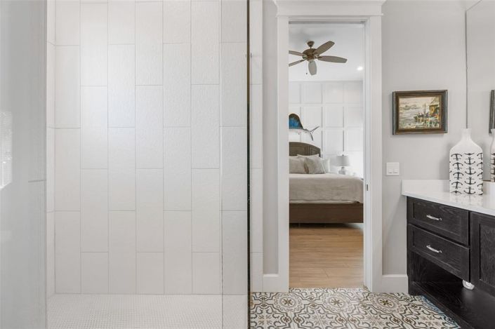 Image No.32-5 Bed Property for sale