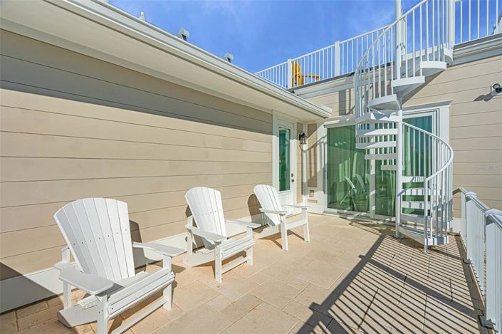 Image No.54-5 Bed Property for sale