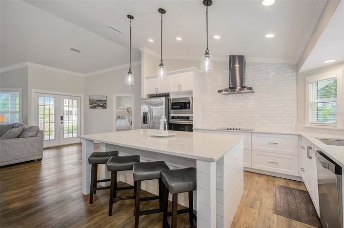 Image No.7-4 Bed Property for sale