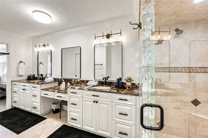 Image No.29-3 Bed Property for sale