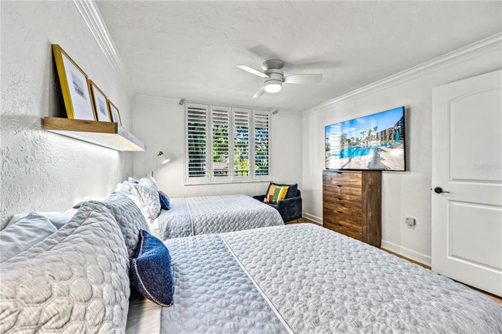 Image No.32-3 Bed Property for sale