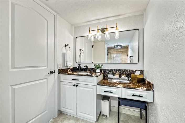 Image No.34-3 Bed Property for sale