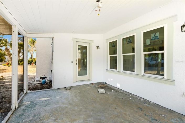 Image No.11-3 Bed Property for sale