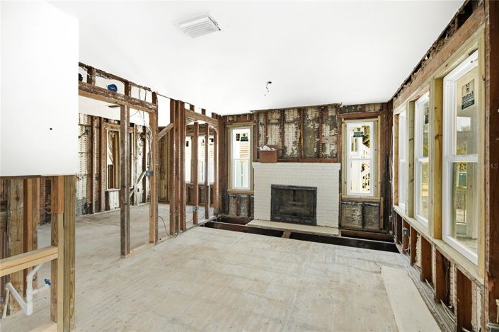 Image No.16-3 Bed Property for sale