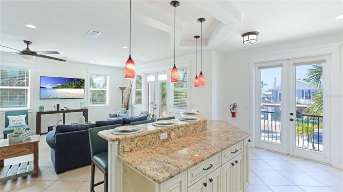 Image No.10-5 Bed Property for sale