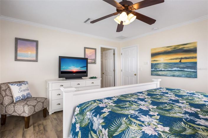 Image No.21-3 Bed Property for sale