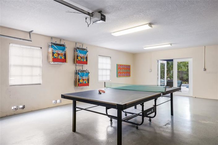 Image No.43-3 Bed Property for sale