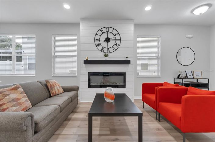 Image No.3-4 Bed Property for sale