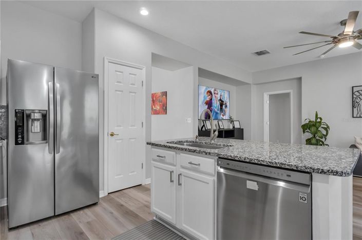 Image No.9-4 Bed Property for sale