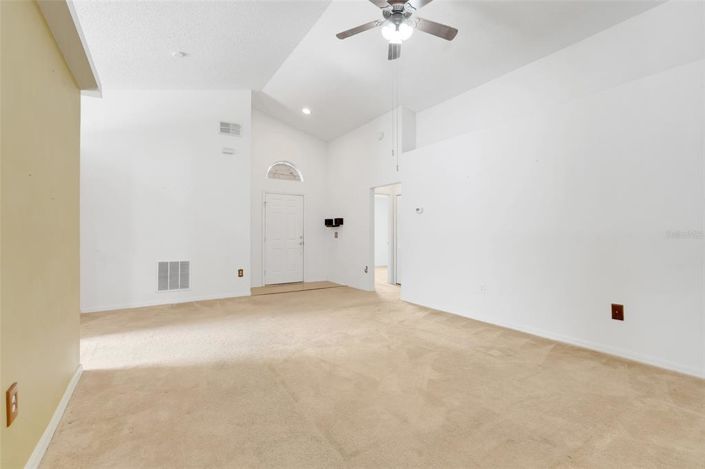 Image No.6-Propriété de 3 chambres à vendre à Davenport