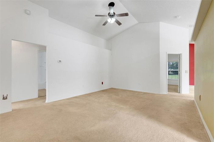 Image No.6-3 Bed Property for sale