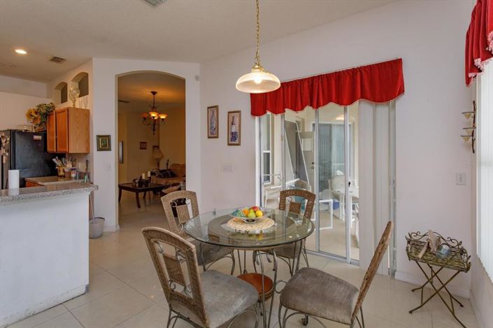 Image No.8-Propriété de 5 chambres à vendre à Davenport