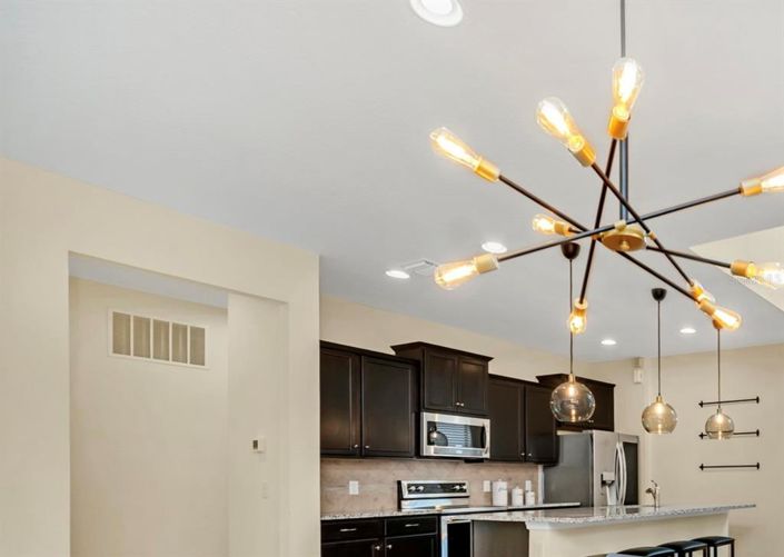 Image No.18-6 Bed Property for sale