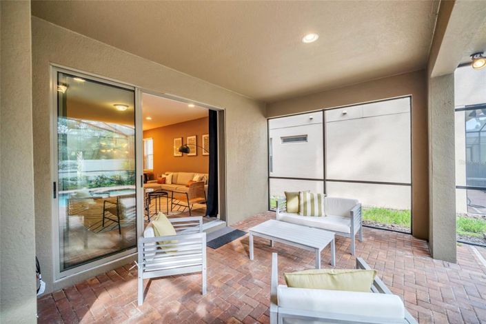 Image No.54-6 Bed Property for sale