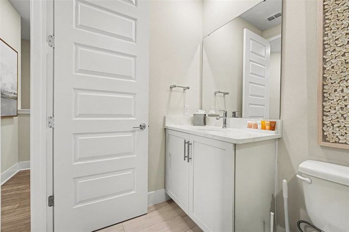 Image No.24-3 Bed Townhouse for sale