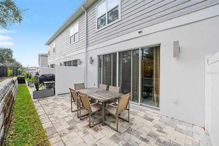 Image No.30-3 Bed Townhouse for sale