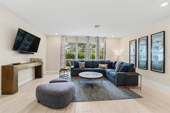 Image No.5-3 Bed Townhouse for sale