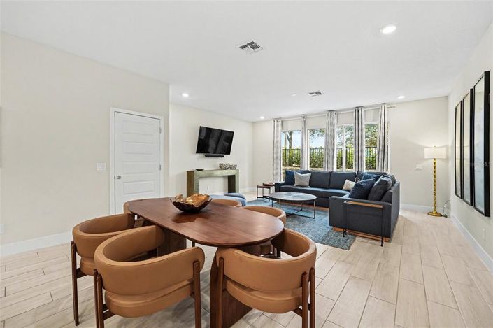 Image No.7-3 Bed Townhouse for sale