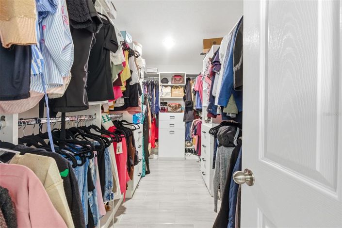 Image No.47-5 Bed Property for sale