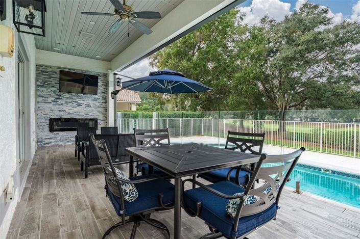 Image No.28-4 Bed Property for sale