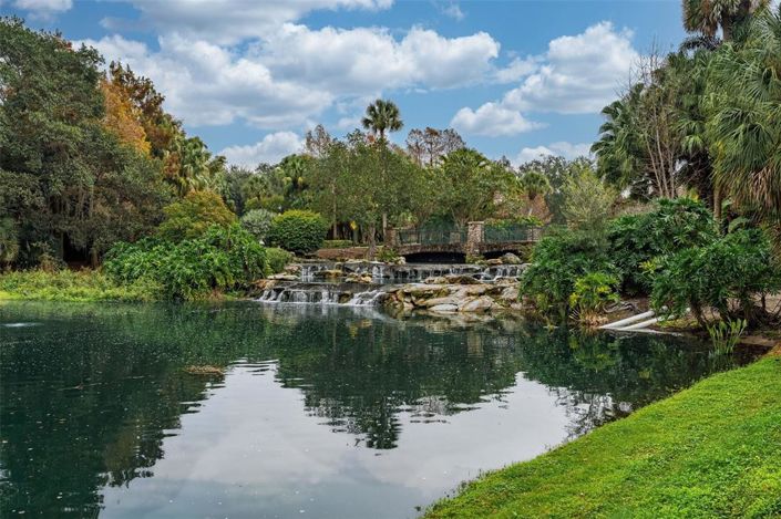 Image No.40-4 Bed Property for sale