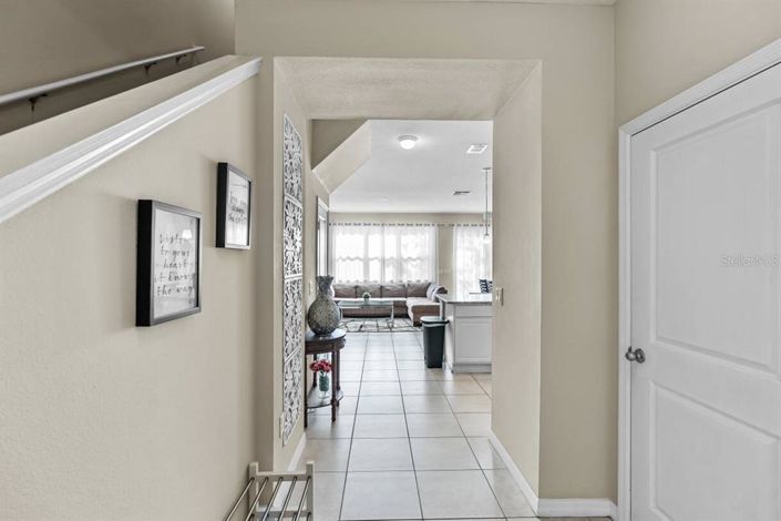 Image No.3-4 Bed Townhouse for sale