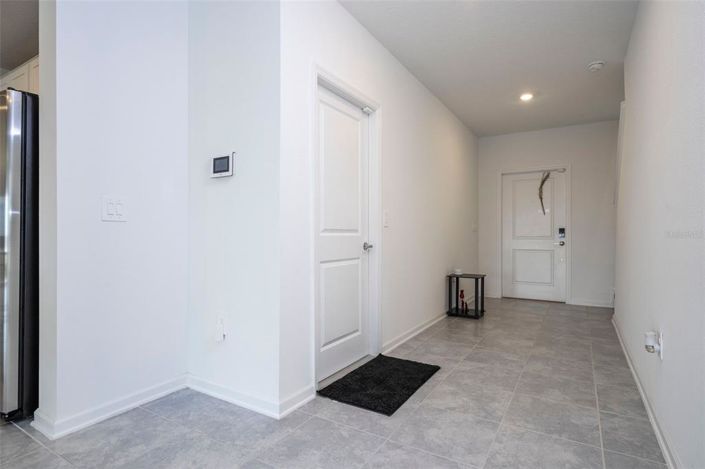 Image No.17-6 Bed Property for sale