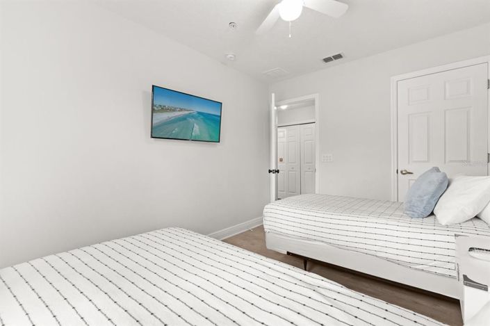 Image No.24-3 Bed Townhouse for sale