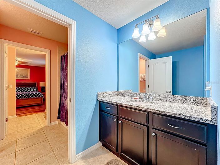 Image No.43-8 Bed Property for sale