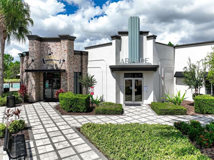 Image No.55-3 Bed Townhouse for sale