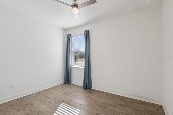 Image No.19-Propriété de 4 chambres à vendre à Clermont