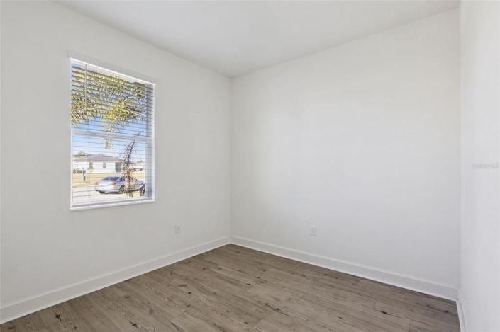 Image No.24-Propriété de 4 chambres à vendre à Clermont