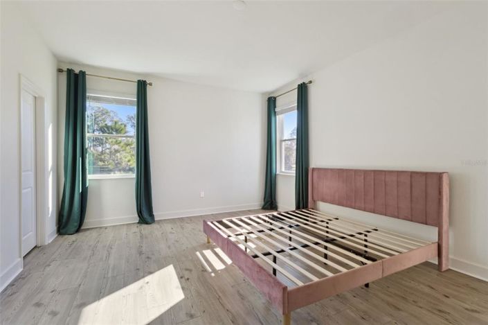 Image No.26-Propriété de 4 chambres à vendre à Clermont