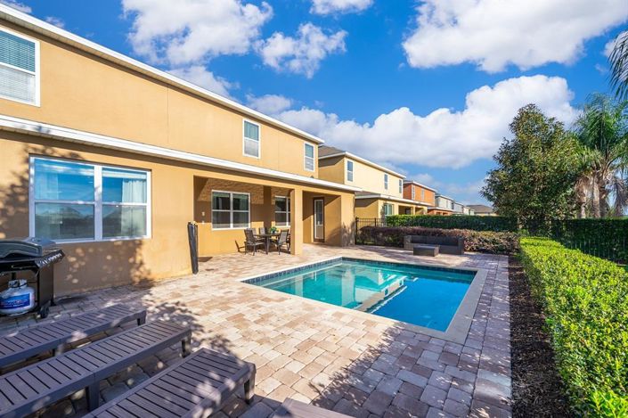 Image No.33-6 Bed Property for sale