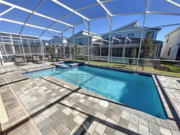 Image No.41-8 Bed Property for sale