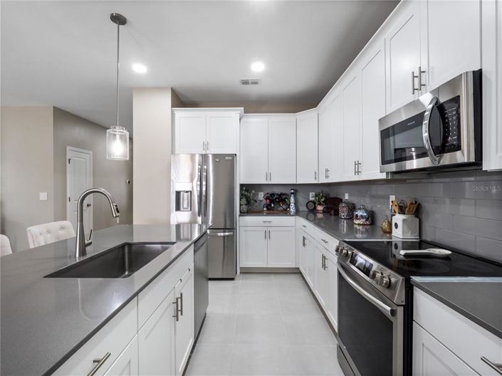 Image No.12-4 Bed Property for sale