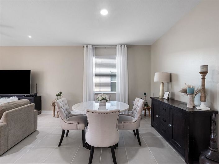 Image No.13-4 Bed Property for sale