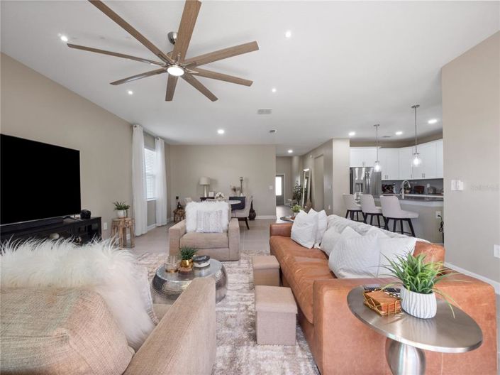 Image No.6-4 Bed Property for sale