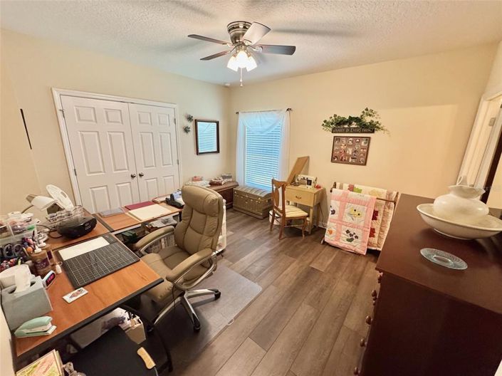 Image No.18-4 Bed Property for sale