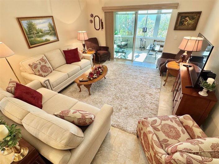 Image No.9-4 Bed Property for sale