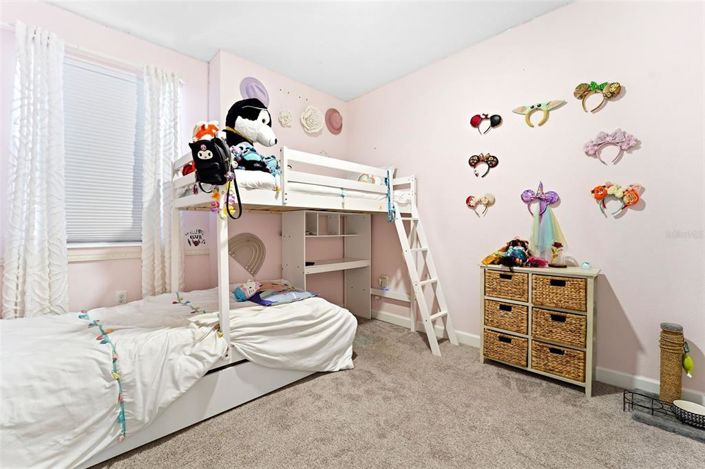 Image No.25-3 Bed Townhouse for sale