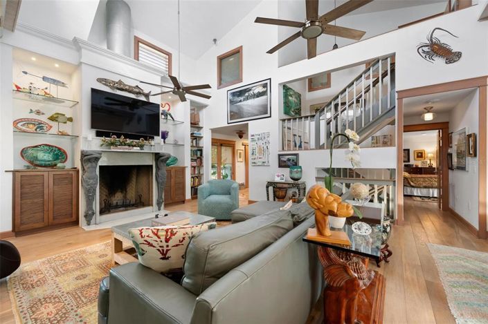 Image No.7-4 Bed Property for sale