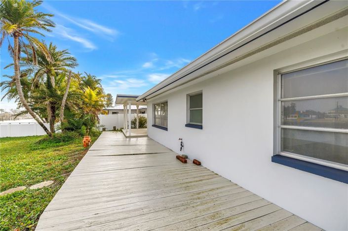 Image No.18-2 Bed Property for sale