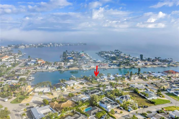 Image No.42-2 Bed Property for sale