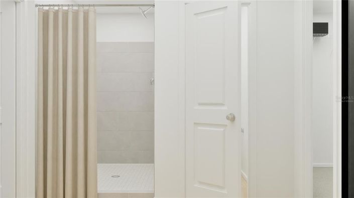 Image No.19-4 Bed Property for sale