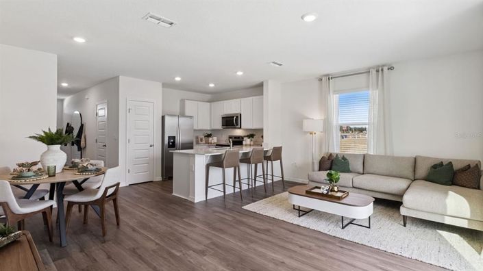 Image No.12-3 Bed Townhouse for sale