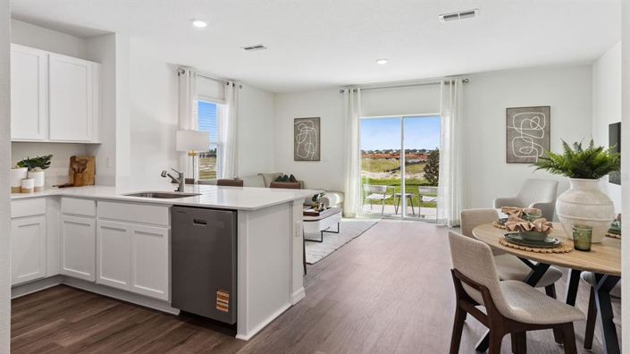 Image No.6-3 Bed Townhouse for sale