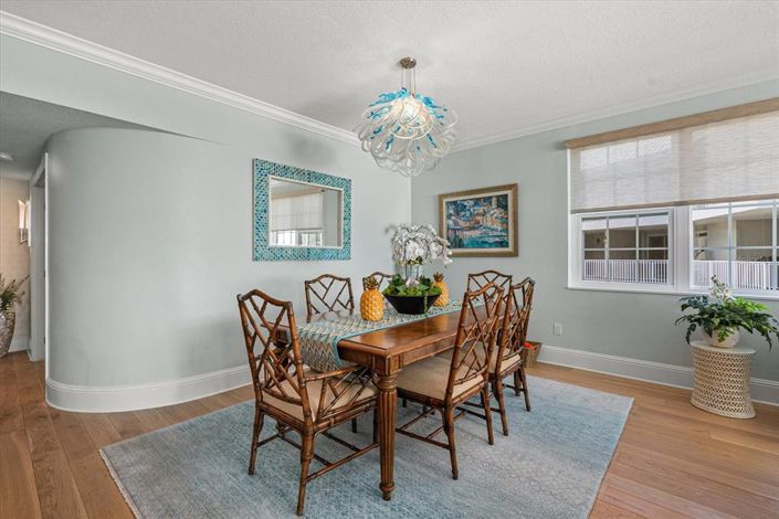 Image No.16-3 Bed Property for sale