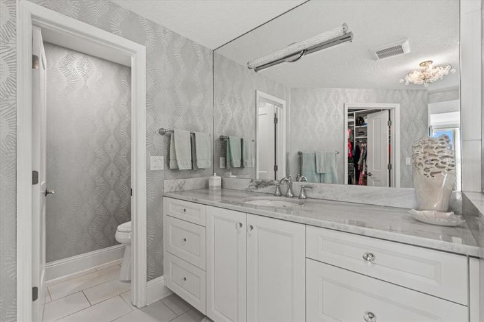 Image No.22-3 Bed Property for sale